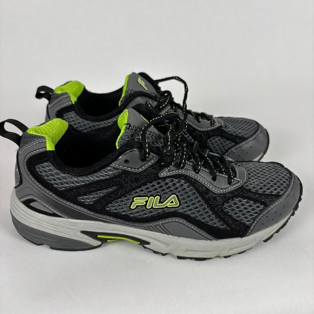 FILA Men's Gray and Neon Green Athletic Sneakers